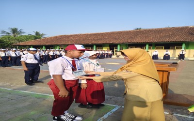 SMP Negeri 1 Jumapolo Gelar MPLS Ramah Tahun Ajaran 2026/2027
